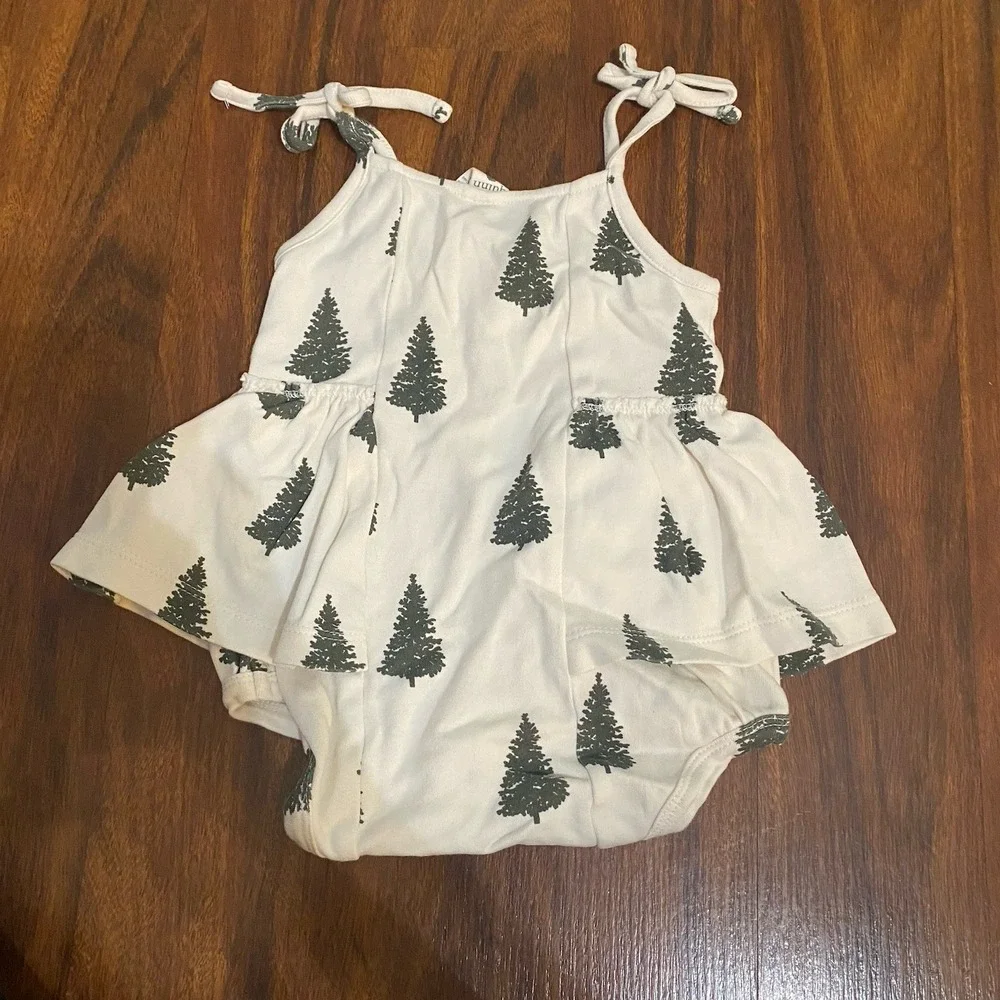 Kate Quinn Baby Girl Nature Cream Skirted Bodysuit Size 6-12 Months 100% Cotton